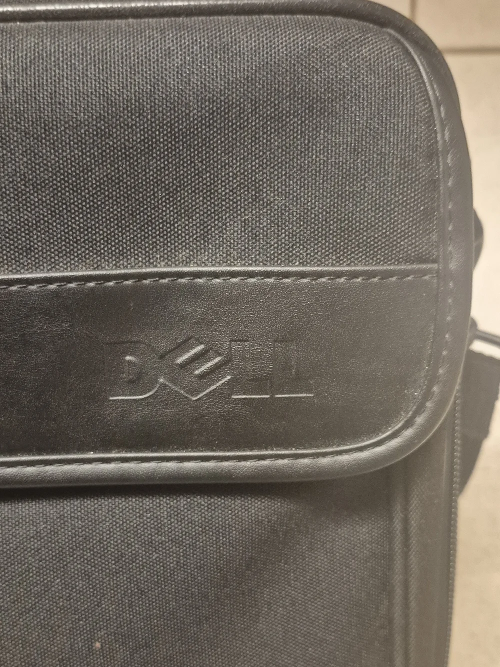 Black Laptop Messenger Bag - Dell